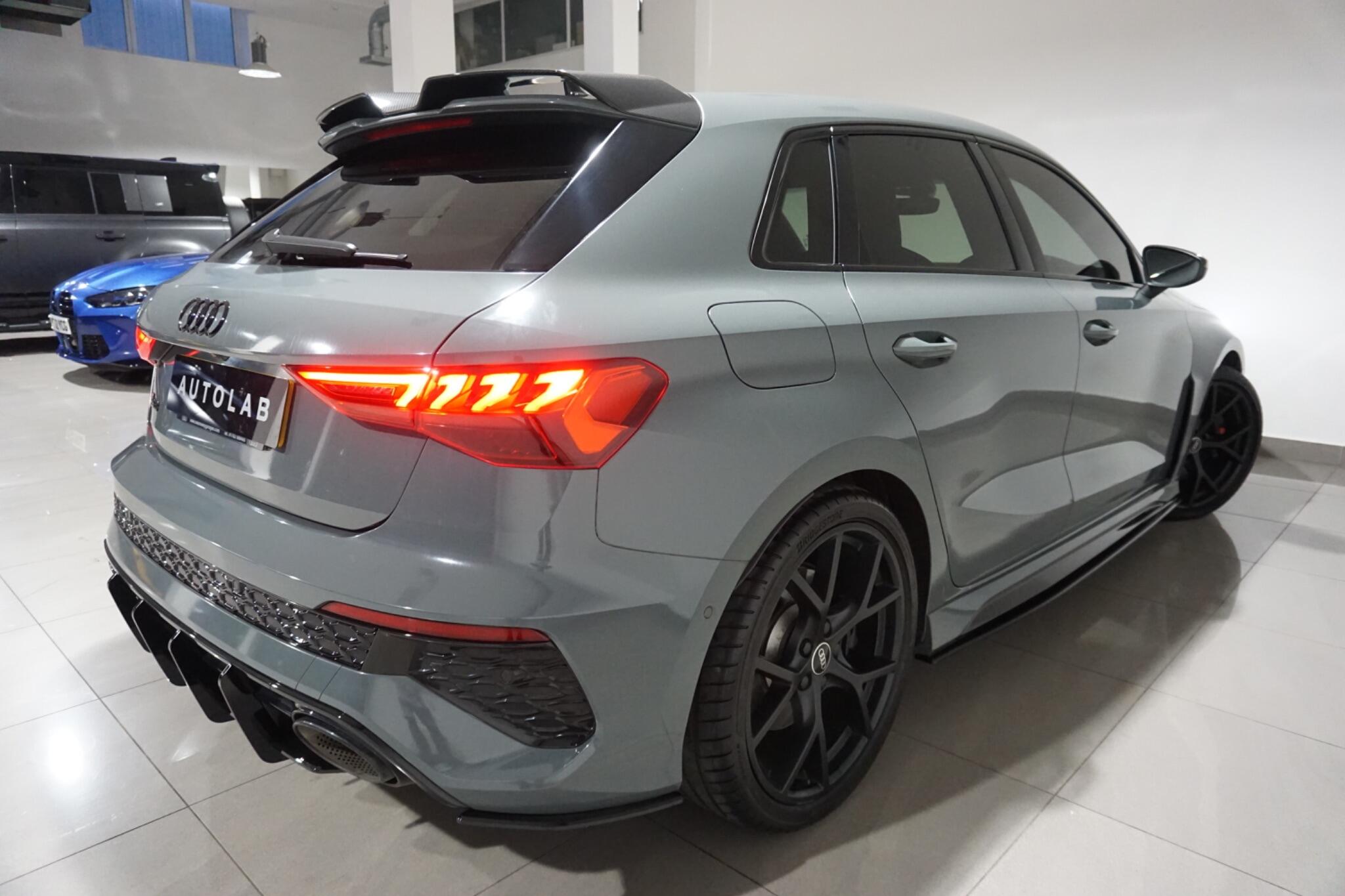 Audi RS3 2.5 TFSI Carbon Black Sportback S Tronic quattro Euro 6 (s/s) 5dr